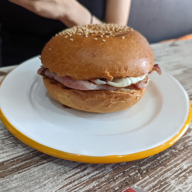 Bacon and Egg Roll