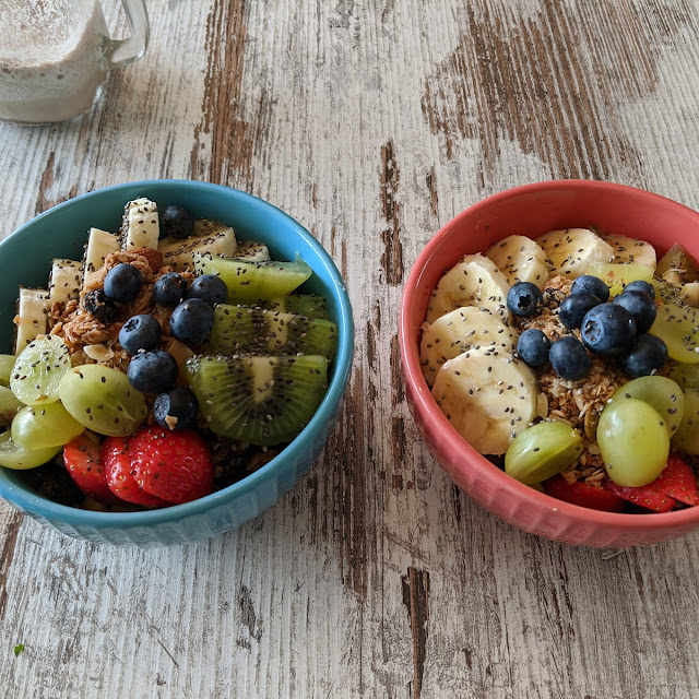 AACI Bowls with Fruit