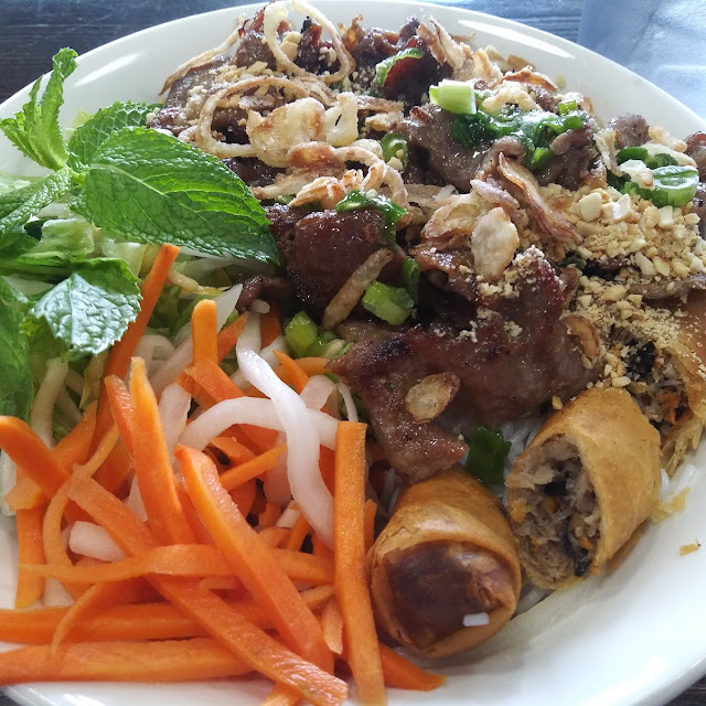 Vermicelli Pork & Egg Rolls