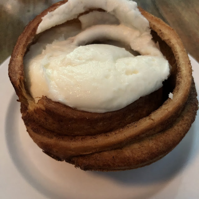 Cinnamon Roll