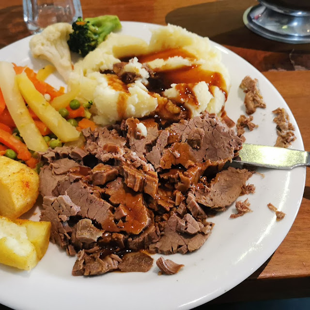 Roast Beef with Mash Veg and Gravy