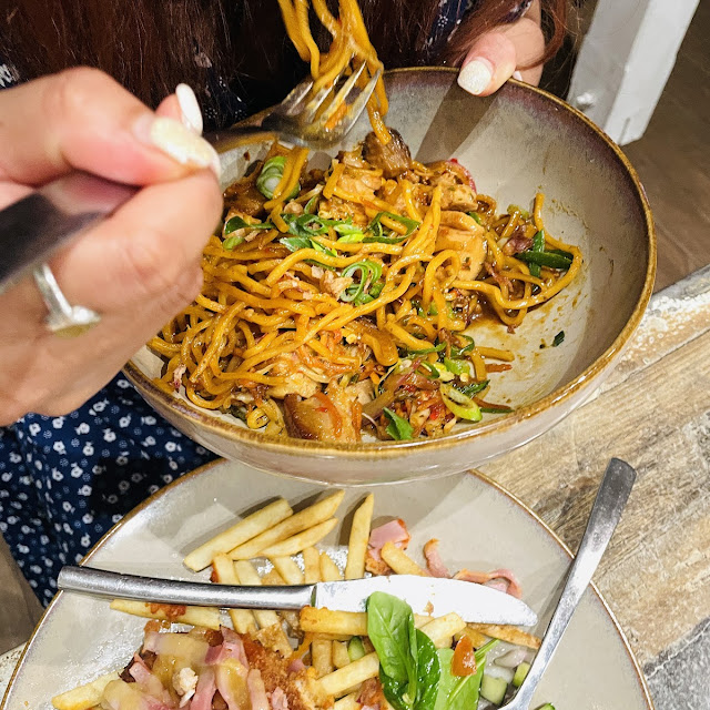 Singapore Pork Noodles