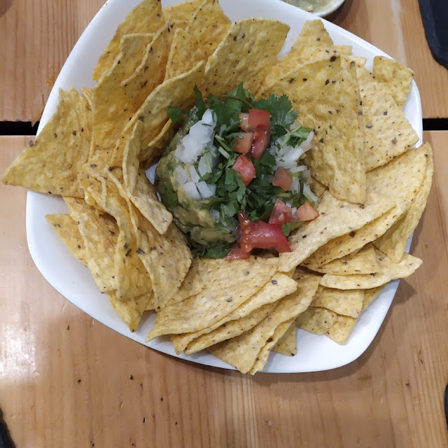 Guacamole Y Nachos