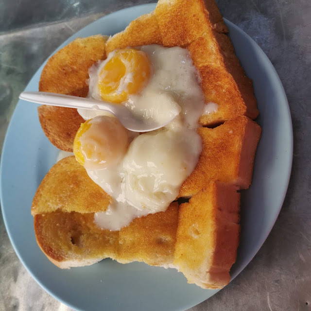 Eggs on Toast