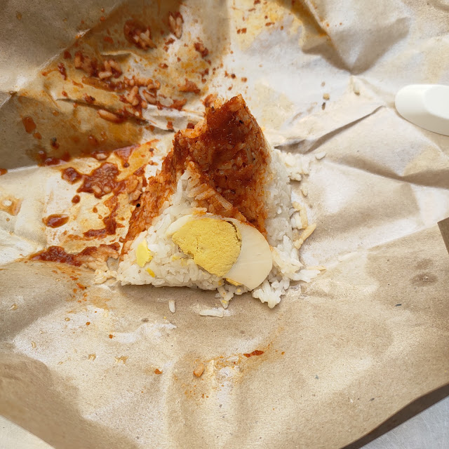 Nasi Lemak Bungkus