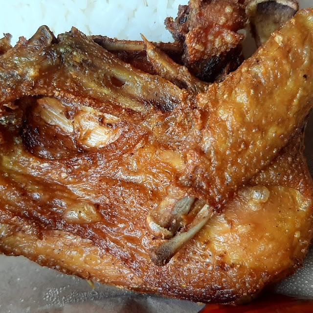 Ayam Goreng Dada