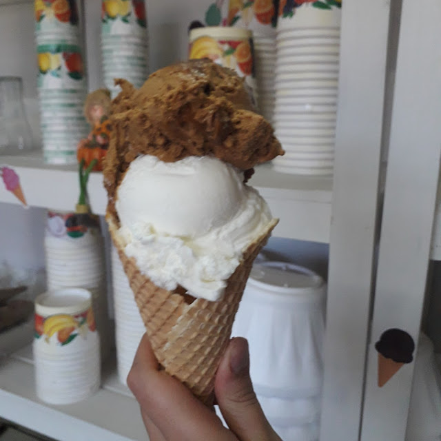 Cucuchones de Rico Helado Artesanal 2 Bochas