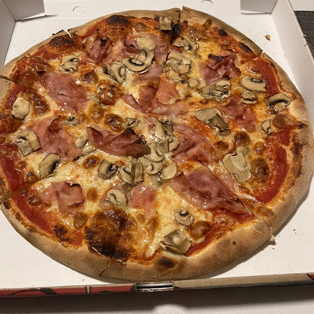 Prosciutto E Funghi