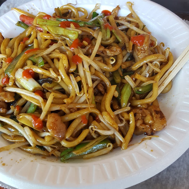 Pan Fried Udon with Chicken