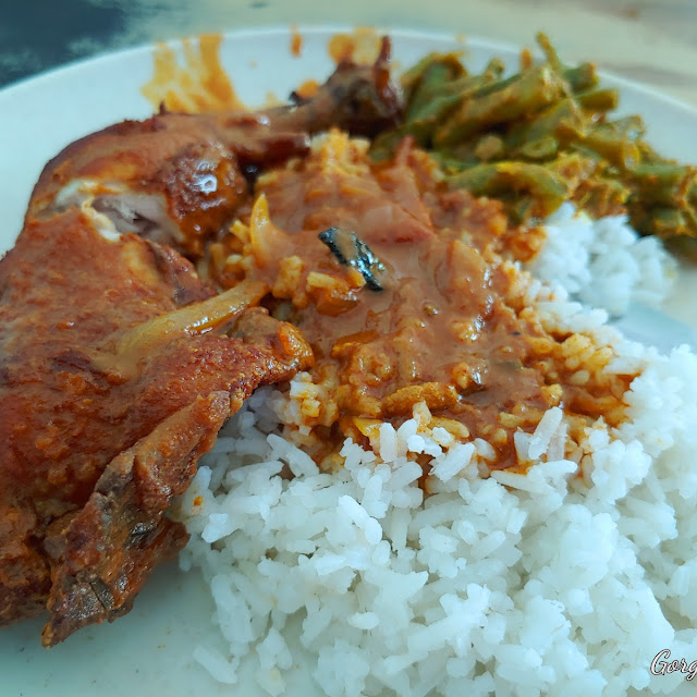 Nasi Kandar with Fried Chicken