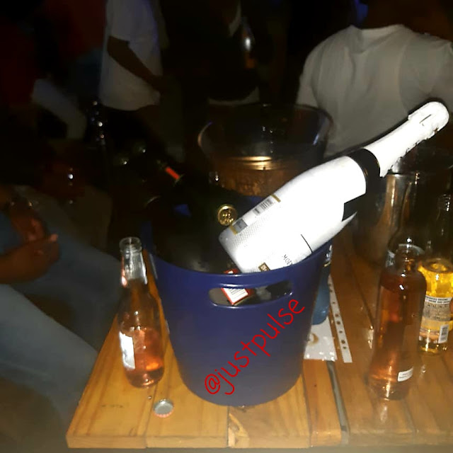 Moet