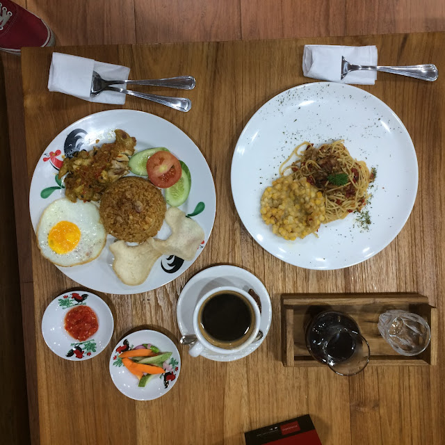 Nasi Goreng Komplit