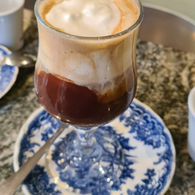 Bicerin Cioccolato Caffè E Panna
