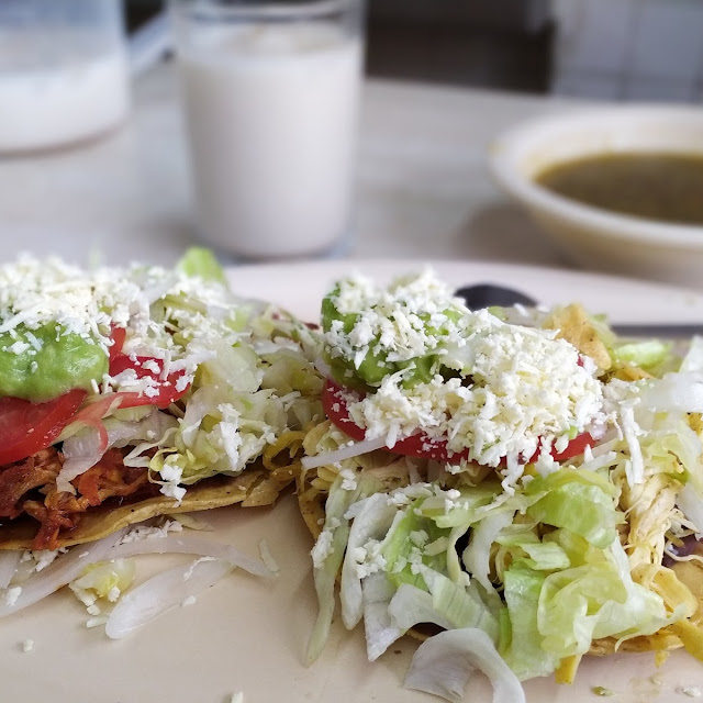 Tostadas Mixtas
