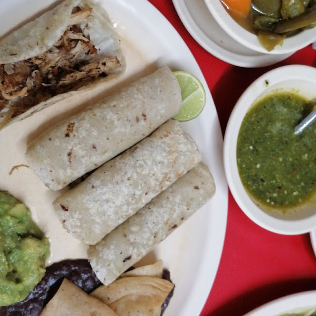 Tacos de Pierna Natural