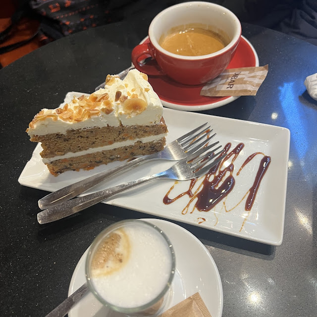 Carrot Cake Slice