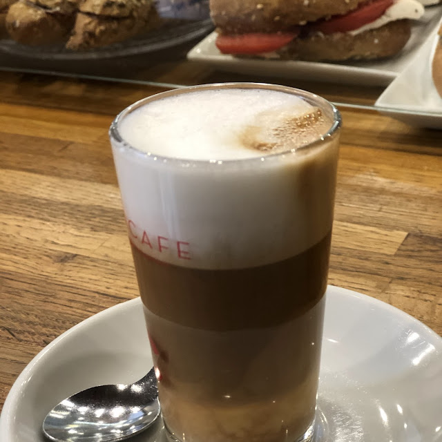 Café Con Leche