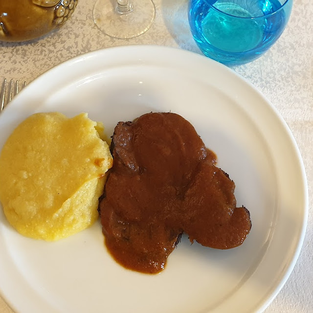 Stracotto D'asino Con Polenta
