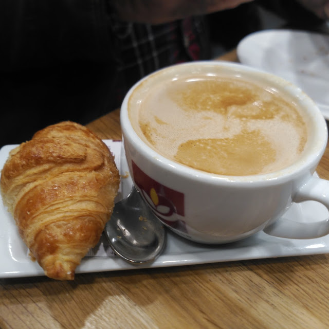 Croissant de Mantequilla