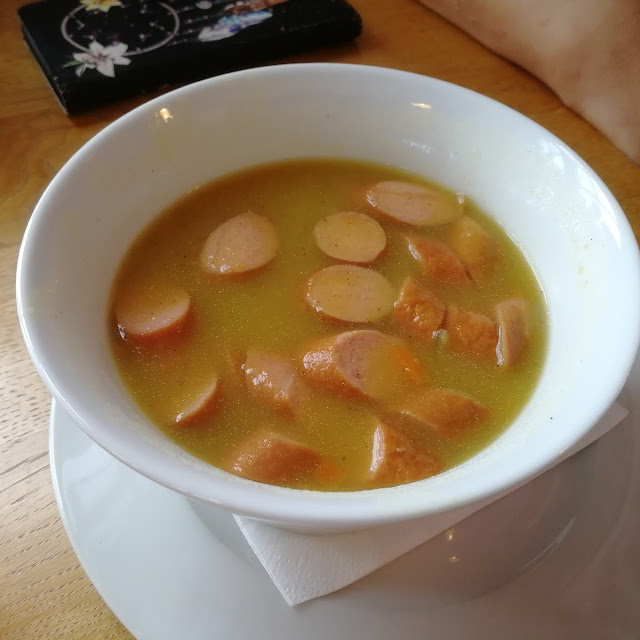 Kartoffelsuppe Mit Wiener