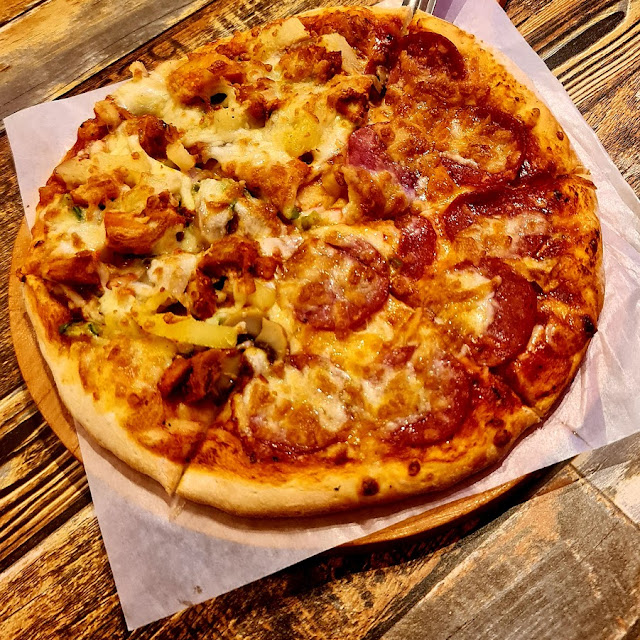 Aloha Pizza