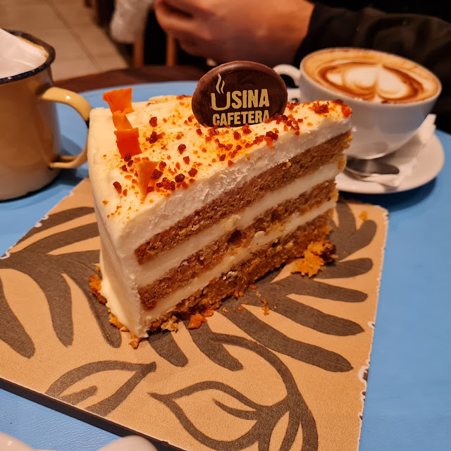Latte Y Carrot Cake
