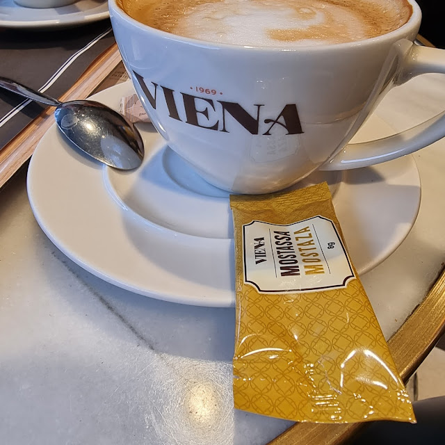 Cafè Con Leche