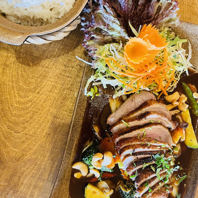 Gegrillte Ente Mit Gemüse