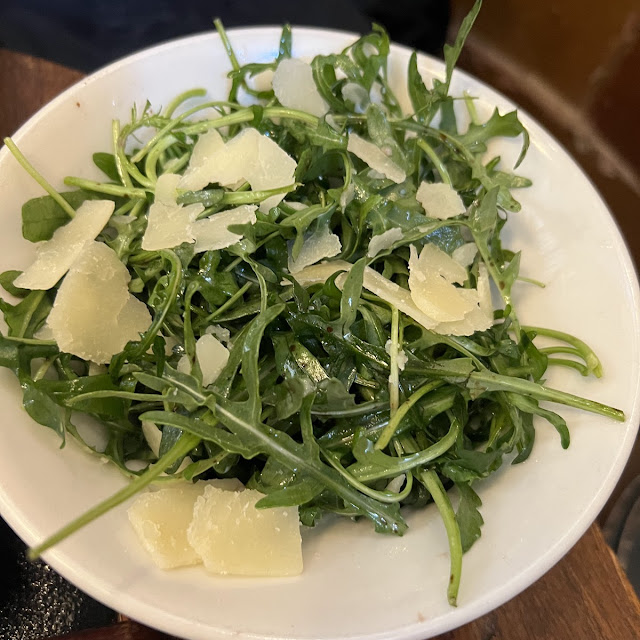 Rúcula Con Parmesano