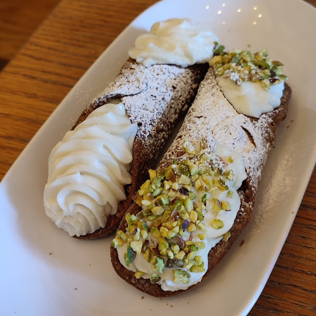 Cannoli Siciliani