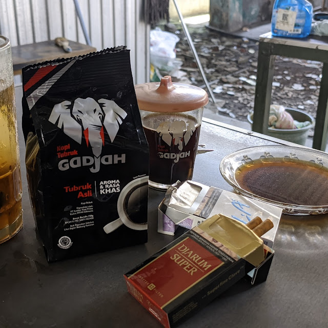 Kopi Tubeuj Gadjah