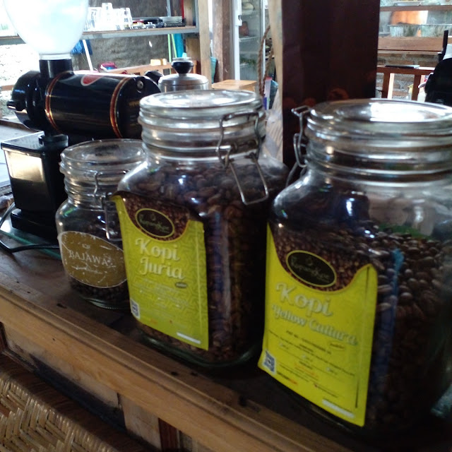 Biji Kopi