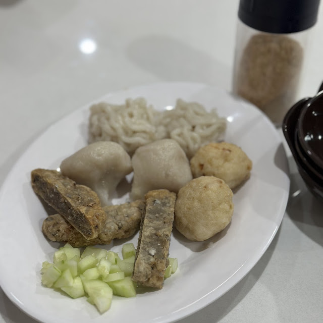 Various Pempek