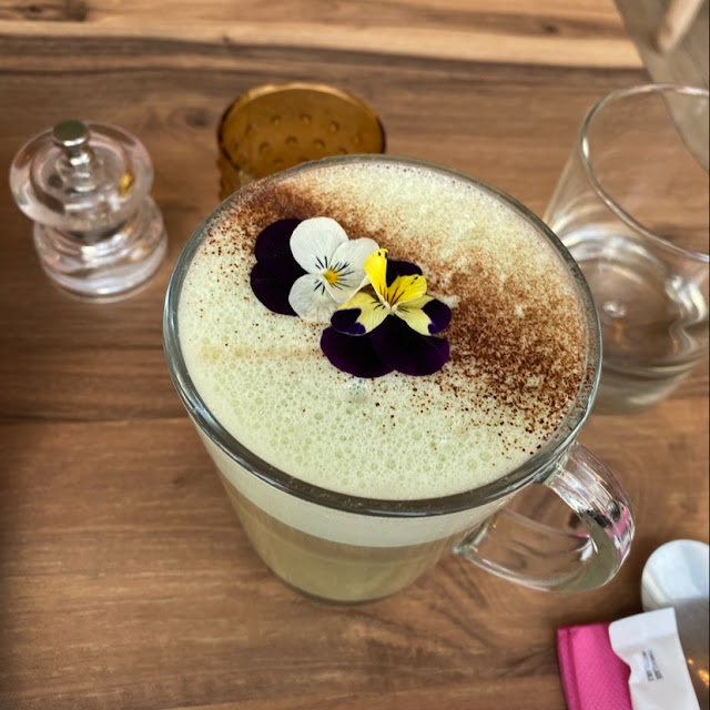 Café À la Pistache