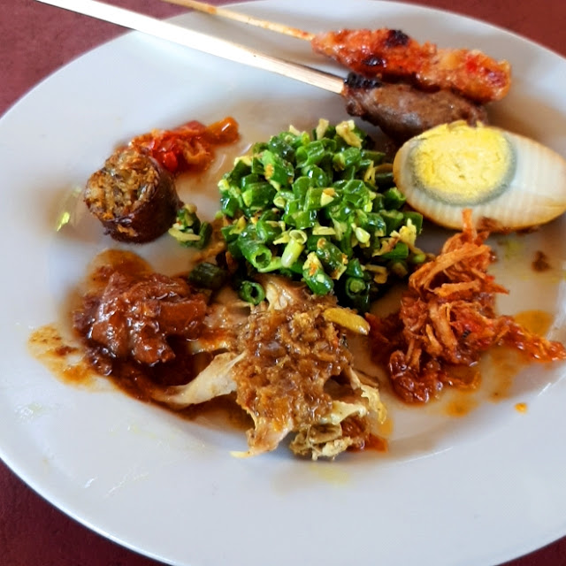 Nasi Campur Spesial 2m