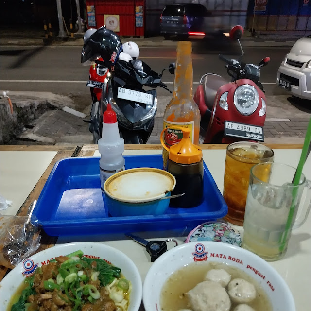 Mie Ayam Bakso Tetelan