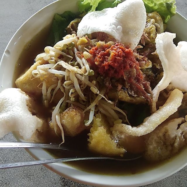 Tahu Campur