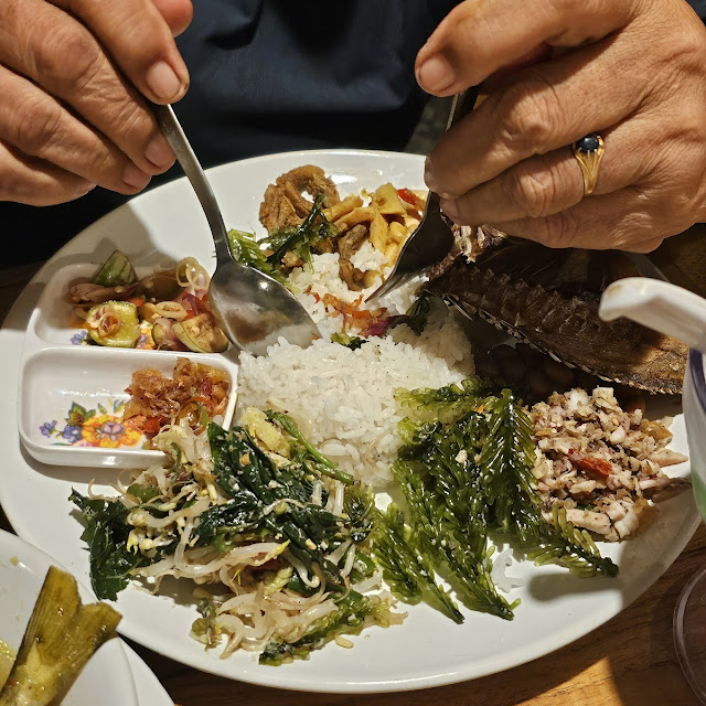 Paket Nasi Komplit