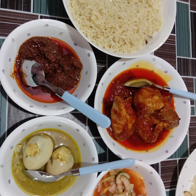 Nasi Minyak Poyok