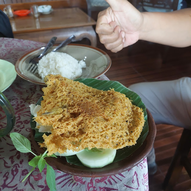 Ayam Goreng Kremes