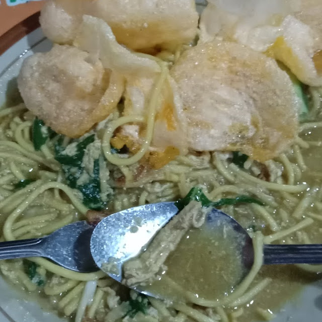 Mie Rebus