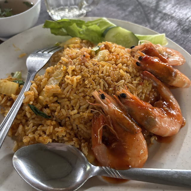 Nasi Goreng Udang Galah