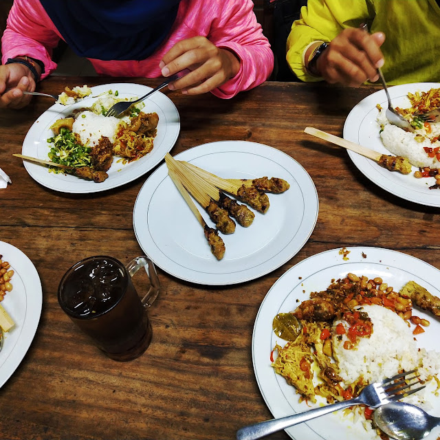 Nasi Campur Bali