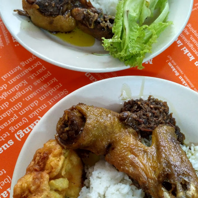 Bebek Rendang
