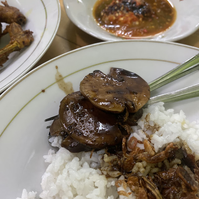 Semur Jengkols