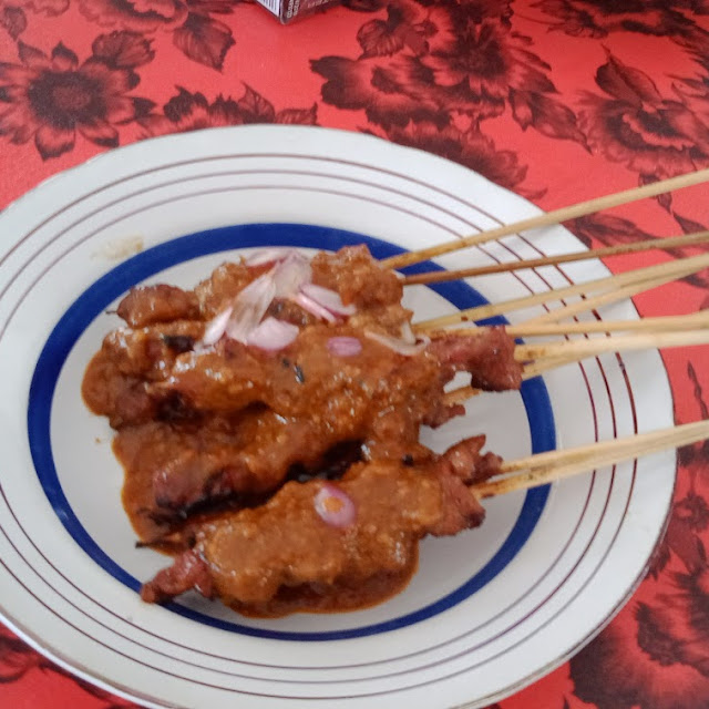 Sate Pedas Dan Nikmat