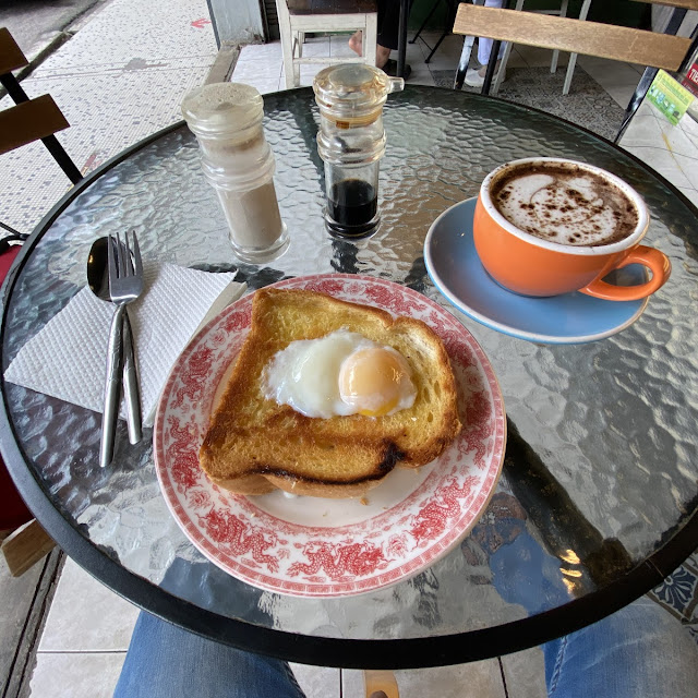 Roti Titab