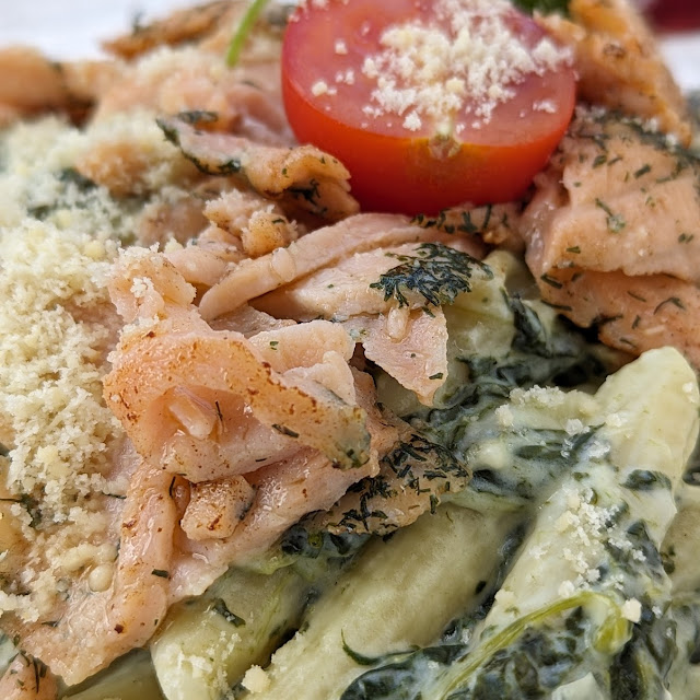 Penne Spinat & Lachs