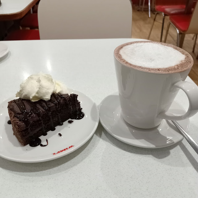 Mega Hot Chocolate