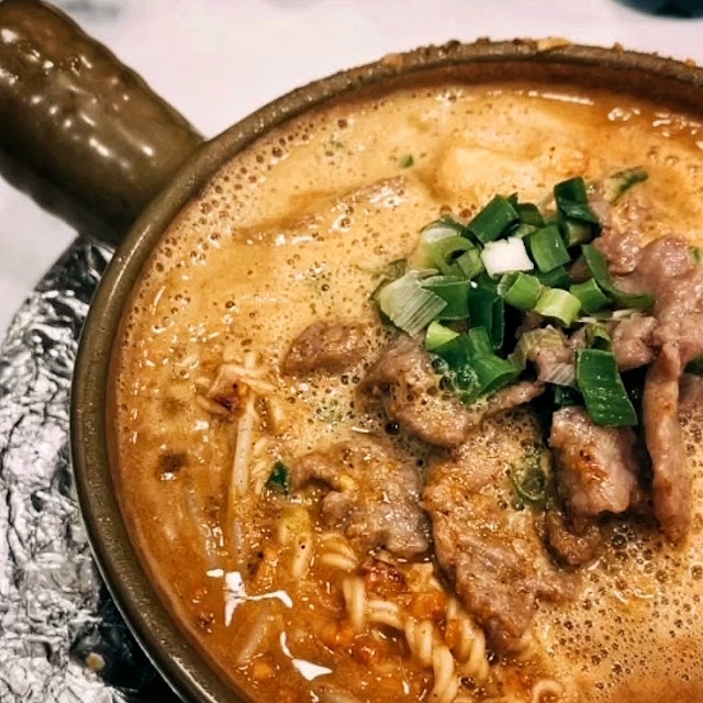 沙嗲煲仔麵